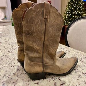 Ariat Women’s Cowboy Boots Size 9.5